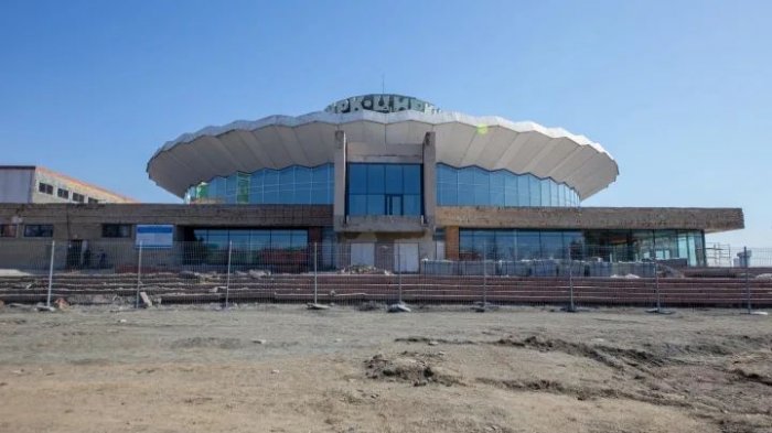 Огнестойкие витражи Е 15  Цирк г.Челябинск